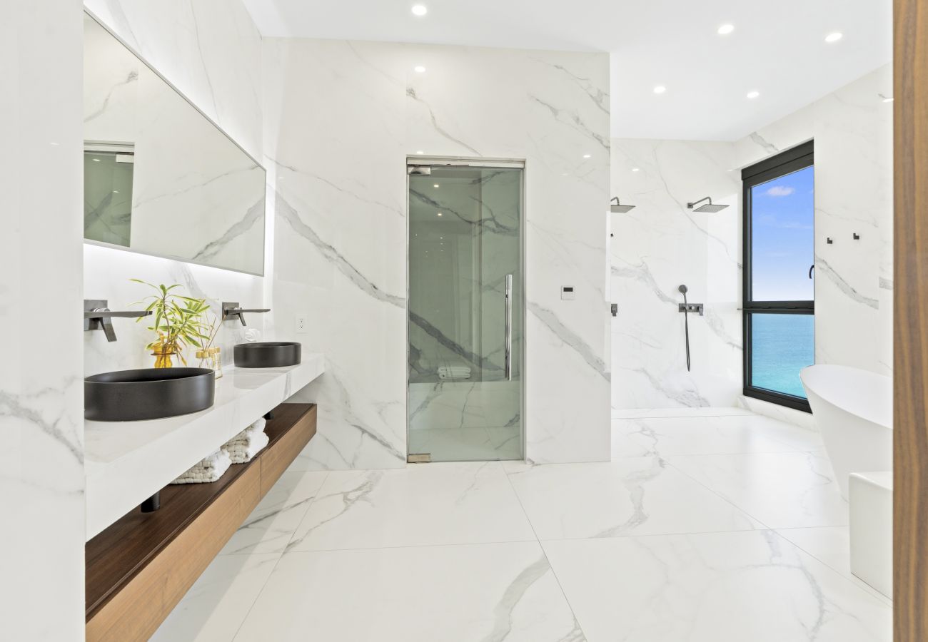 Appartement à Cupecoy - B-2000 Stunning penthouse with balcony and rooftop
