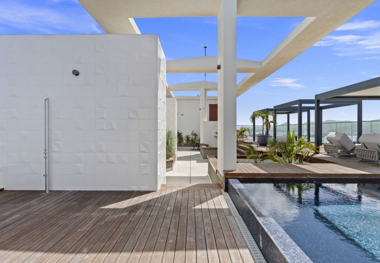 Appartement à Cupecoy - B-2000 Stunning penthouse with balcony and rooftop