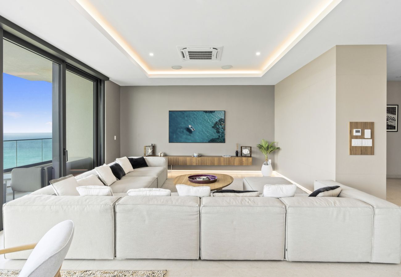 Apartment in Cupecoy - B-2000 Stunning penthouse with balcony and rooftop