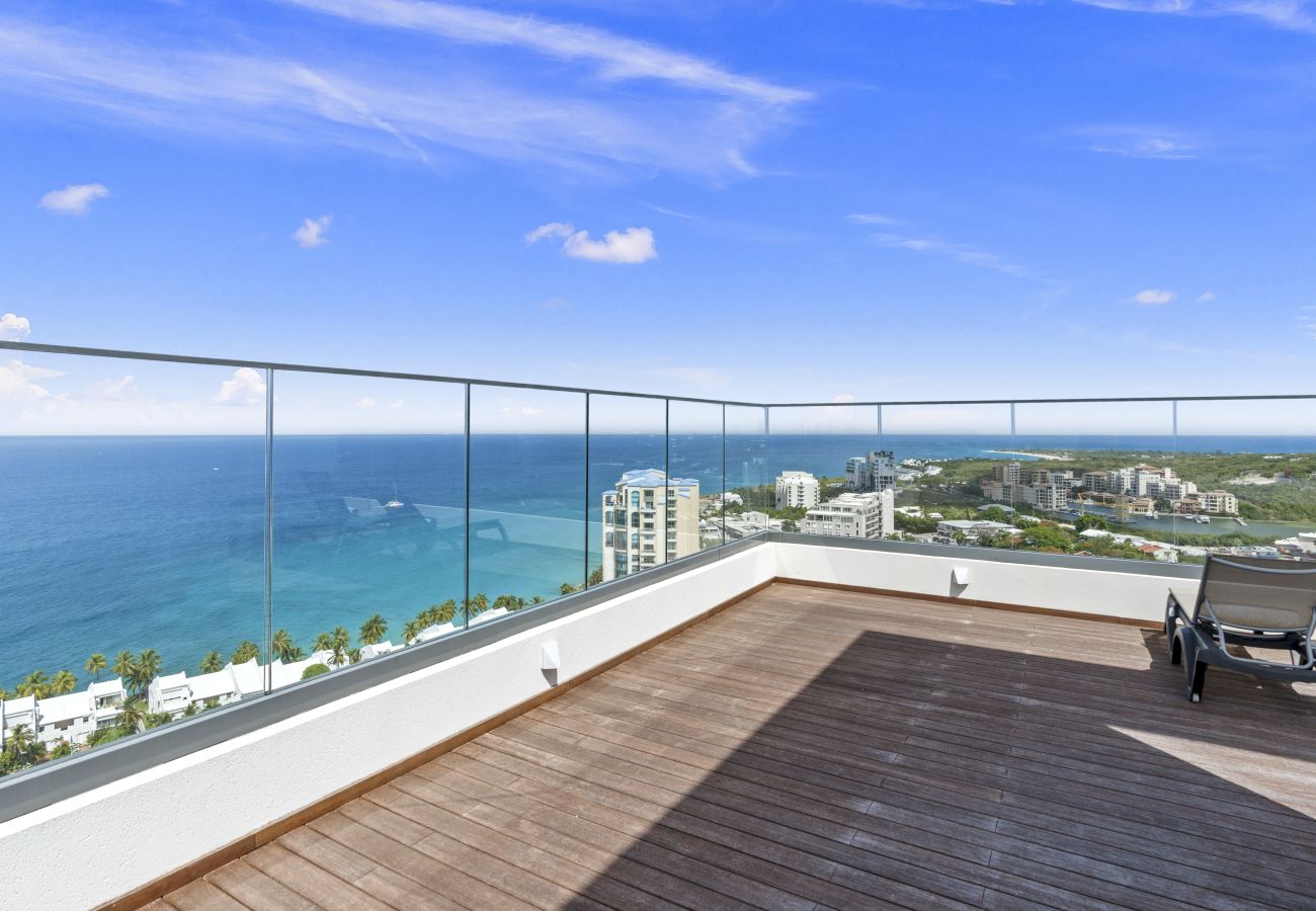 Apartment in Cupecoy - B-2000 Stunning penthouse with balcony and rooftop